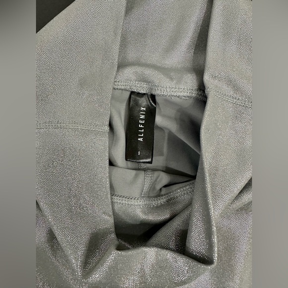 All Fenix Silver Metallic Leggings Small - Picture 6 of 7